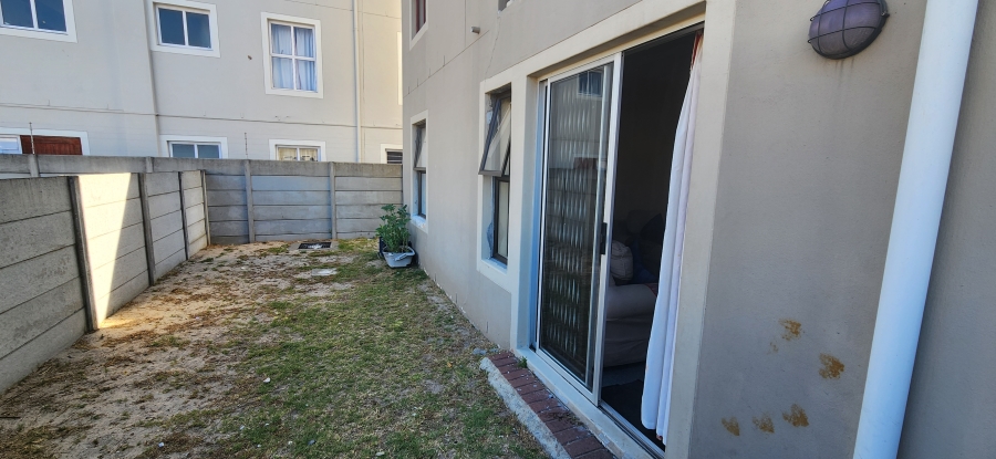 2 Bedroom Property for Sale in Parklands Western Cape